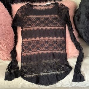 New kimchi blue lace top